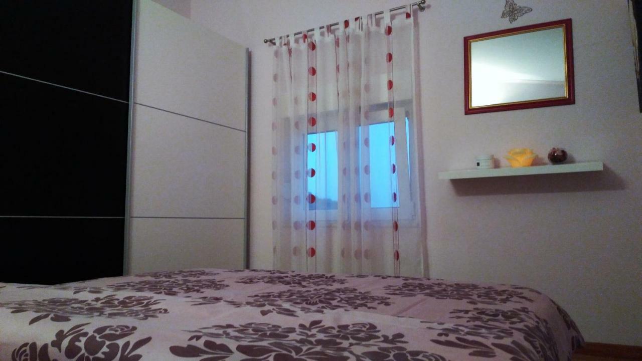 Apartments Annie Рогозниця Екстер'єр фото